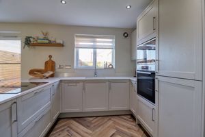 Kitchen/Diner- click for photo gallery